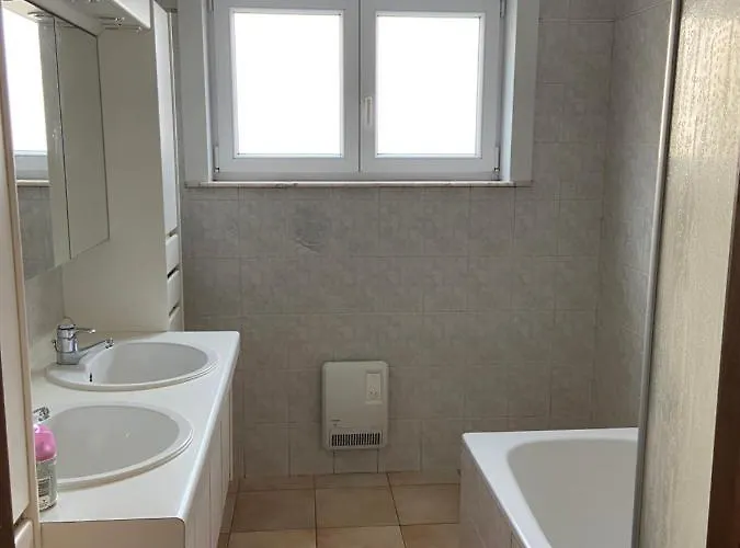 Ruim Zonnig Op 50m Appartement *