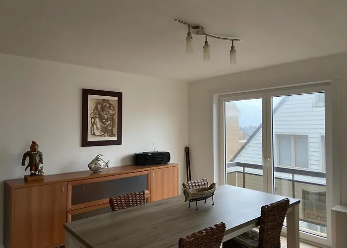 Ruim Zonnig Op 50m Appartement Oostende